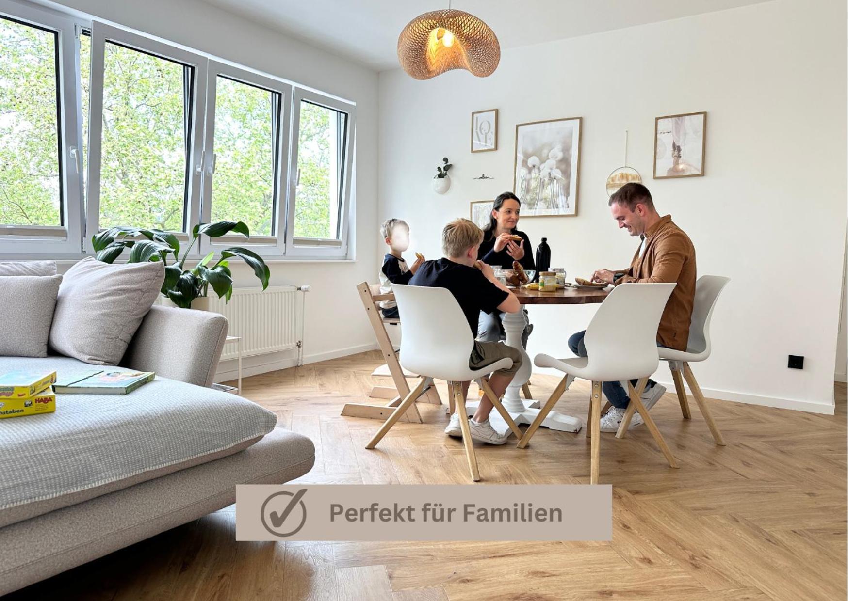 Relax Apartment - Fuer Familien, Stadtnah, Mit Parkplatz Koblenz  Exterior photo